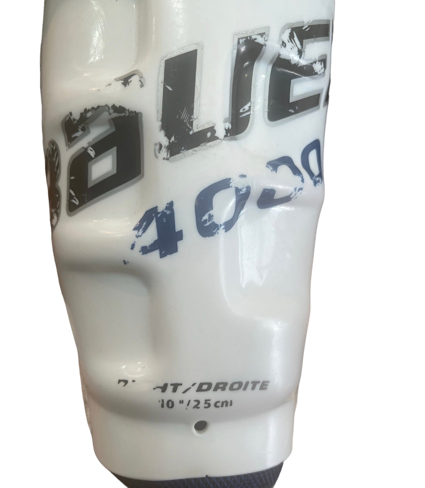 35 Junior Shin Guards, Bauer SG4000 10in