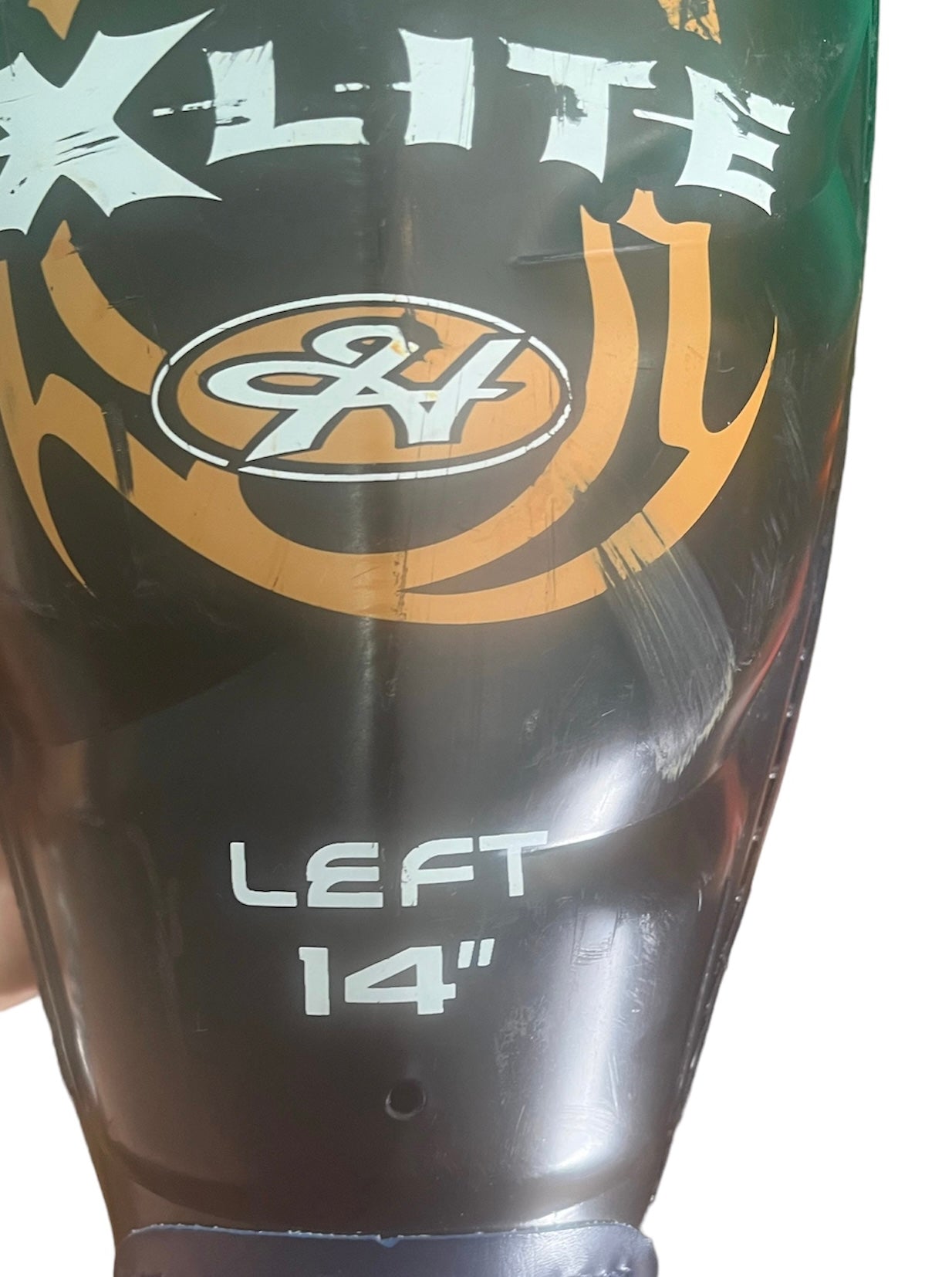 37 Senior Shin Guards, Hespeler X-lite 15in